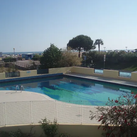 Apartment Intimate Coastline With Swimming Pool